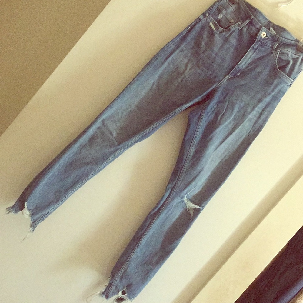 Distressed Jeans